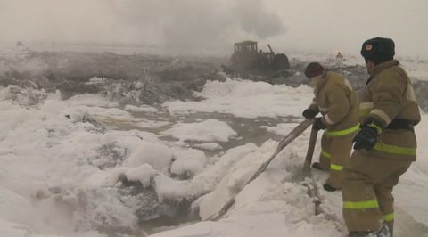 Дым от торфяных пожаров перекрыл трассу Иркутск-Красноярск