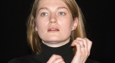 "Долго не могла забеременеть": Толстоганова рассказала об ошибках молодости