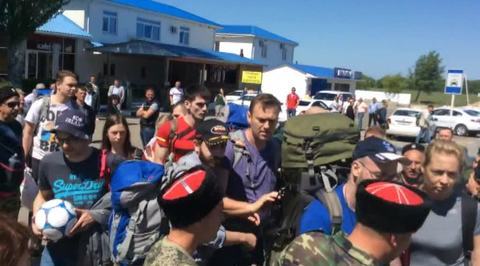 Нападение на Навального: избиты шесть человек
