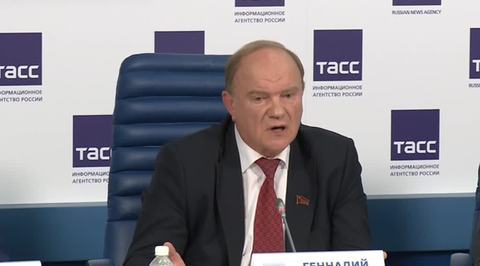 Зюганов назвал виновниками путча Горбачева и Ельцина