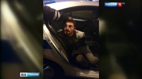 Нетрезвый водитель протаранил патрульную машину на МКАД