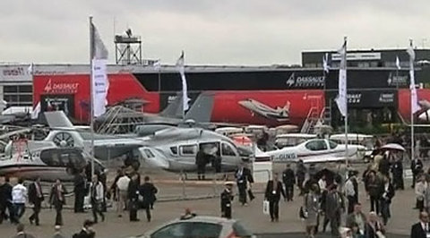 На авиасалоне в Ле-Бурже бомбу не нашли