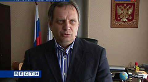Первым в лифт должен заходить взрослый, а не ребёнок
