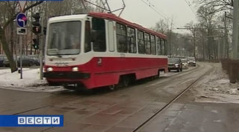 В  Москве пятеро приезжих напали с ножами на пассажиров трамвая