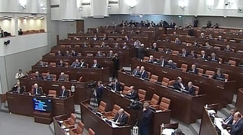 ЕР предложила проверять пожилых чиновников на вменяемость