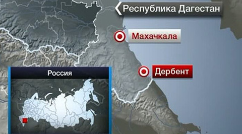Спасатели откачали воду из подвалов подтопленных домов в Дербенте