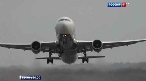 С чем прилетел Путин в Стамбул: "Турецкий поток" и заморозка добычи нефти