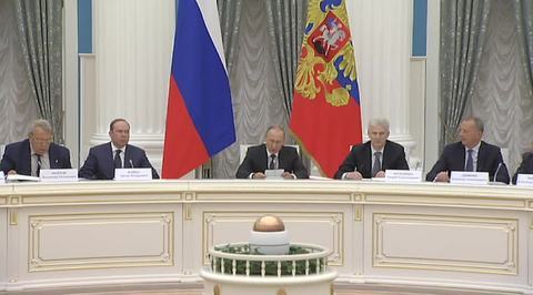 Путин: Россия должна стать центром притяжения для лучших в мире ученых