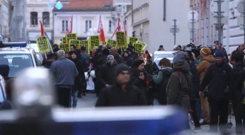 Италия делает выбор: на кону - кресло премьера