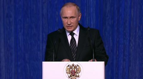 Путин поручил усилить работу со спецслужбами других стран по обеспечению безопасности