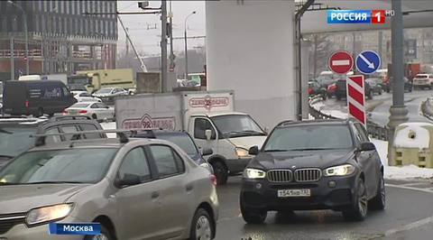 Аварийность снизилась вдвое, но "болезни" у водителей - прежние