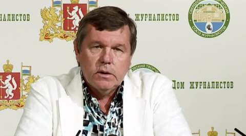 Популярного шансонье Александра Новикова обвиняют в мошенничестве