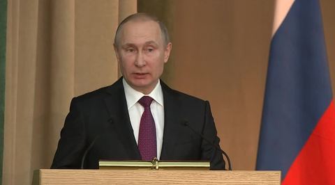 Путин: Генпрокуратура должна активно участвовать в борьбе с коррупцией