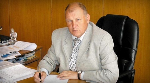 Под Смоленском депутат помог предпринимателю двумя миллионами