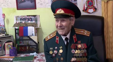 Ветеран из Ростова-на-Дону отмечает двойной праздник