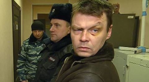 Врачей в Великом Новгороде избил "положительный" инженер