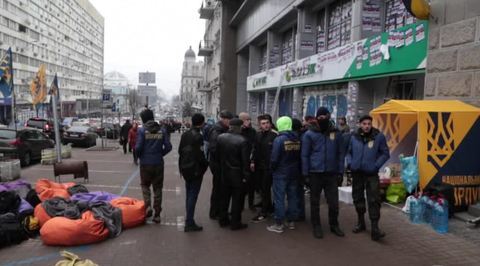 Украинские радикалы превратились в "крестоносцев"