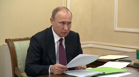 Путин попросит Генпрокуратуру разобраться с задержкой зарплаты в Нижнем Тагиле