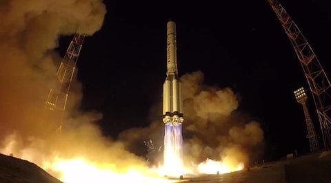 Россия запустила в космос военный спутник "Благовест"
