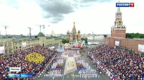 День Москвы: столица помолодела и ждет гостей