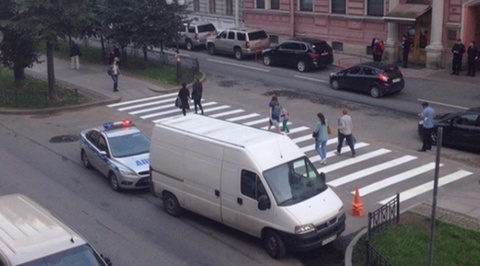 Counter Sanctions: No More Free Parking for US, UK Diplomats in Russia