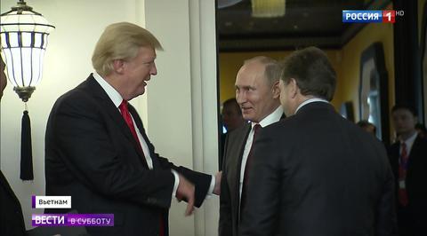 Personal Chemistry Between Putin and Trump Appeared in Da Nang As They Met ‘On The Go’