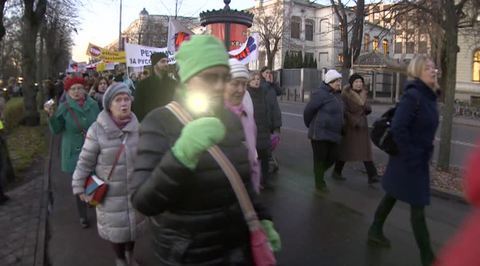 Thousands Take to the Streets to Protest Latvian Ban on Russian Education