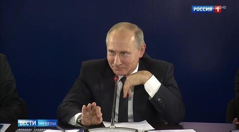 Путин рассказал о симбиозе между деятелями искусства и политиками