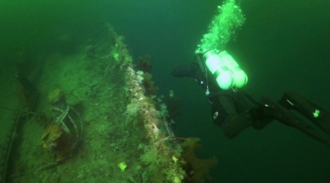 Russian National Guard’s Northern Divers Unit Works Round the Clock Underwater in the Arctic