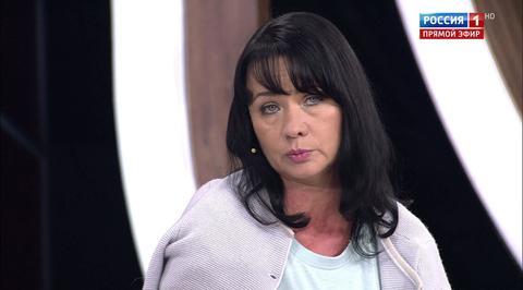 "Мне заломили руки и несколько раз ударили дубинкой"