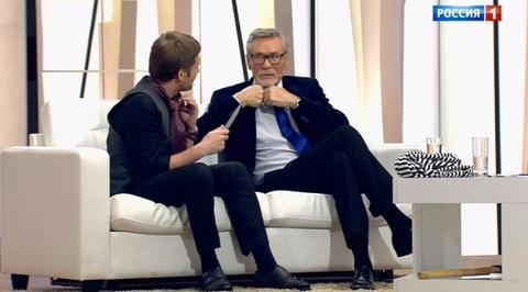 О смертельном мужском стриптизе в фильме "Любовь и голуби"