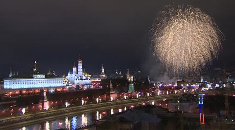 Новогодние фейерверки: самые красочные кадры со всего мира