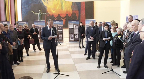 Lavrov Says "No" to Nuclear Disarmament at UN