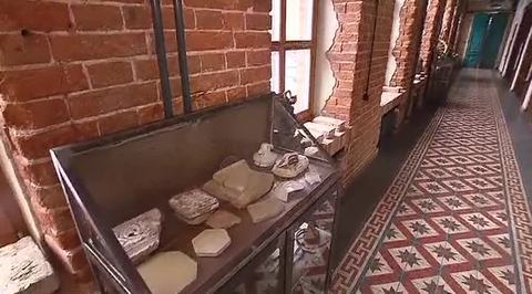 В Волгограде заброшенный особняк отреставрировали для предпринимателей