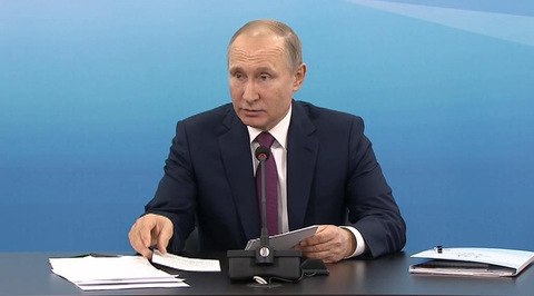 Putin Visits Krasnoyarsk to Check on Sopka Athletic Center - "Russia Remains World Sports Leader"