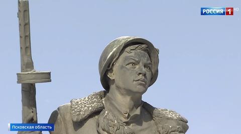 Hero of the Soviet Union: Alexander Matrosov’s Legendary Sacrifice From 75 Years Ago is Remembered