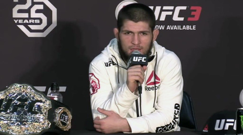 Борец Хабиб Нурмагомедов стал чемпионом UFC в легком весе