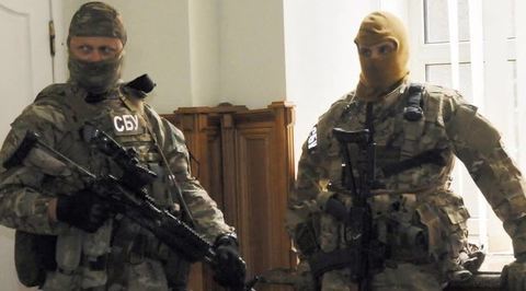 Ukrainian Witch Hunt: RIA Novosti’s Journalist in Kiev Arrested and Interrogated For Treason