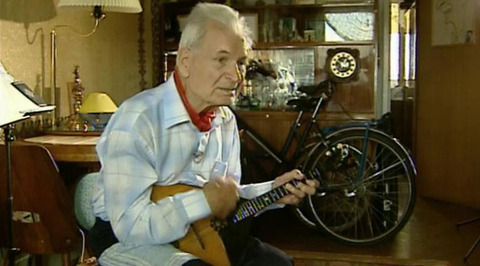 "Рыцарь русской балалайки": 105 лет со дня рождения Михаила Рожкова