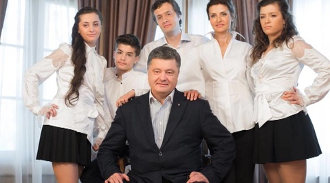 Двойняшки Порошенко могут продолжить обучение в Лондонской школе экономики