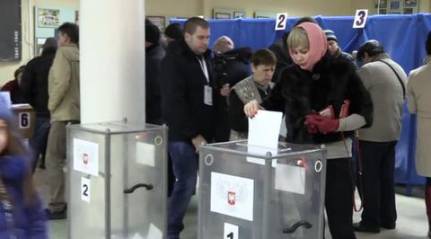 На выборах в Донецке лидирует Денис Пушилин