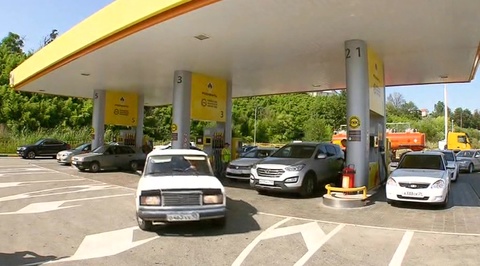 Представитель "Роснефти": есть претензии к независимым производителям бензина