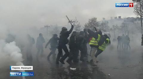 Погромы в Париже: Макрону остается надеяться, что "Акт 4" не состоится