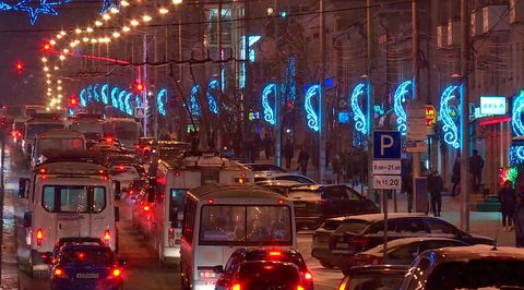 Городские власти добавят огней в новогоднее убранство Калуги