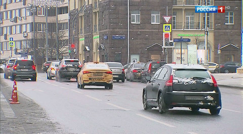 Мокрый снег, ветер и гололед: Москву ждет ухудшение погоды