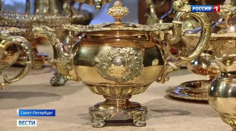 Клад Нарышкиных представили в Царском Селе