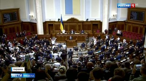 Украину ждет война за парламентские мандаты