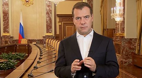Медведев: бюджет останется социально ориентированным 