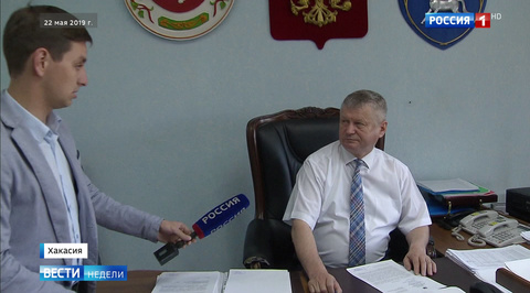 Как хакасский чиновник Зайцев загнал погорельцев в "шалаши" и "курятники"