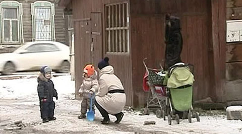 В Томске двухлетнего ребенка опоили алкоголем